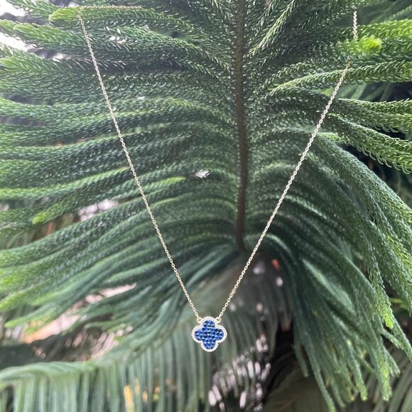 18k Gold Plated sterling silver Clover Red and Blue reversible necklace 16-18" - Picture 7 of 9